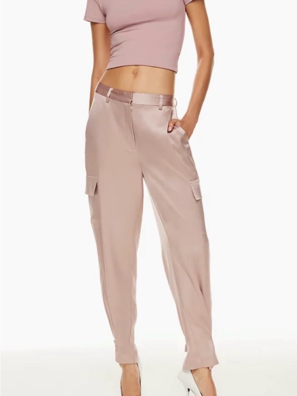 Aritzia Babaton Blush Cargo Satin Style Jogger Trousers w flaw